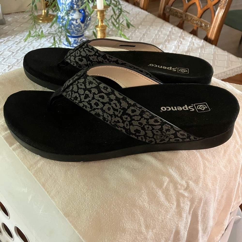 Spenco sandals sz